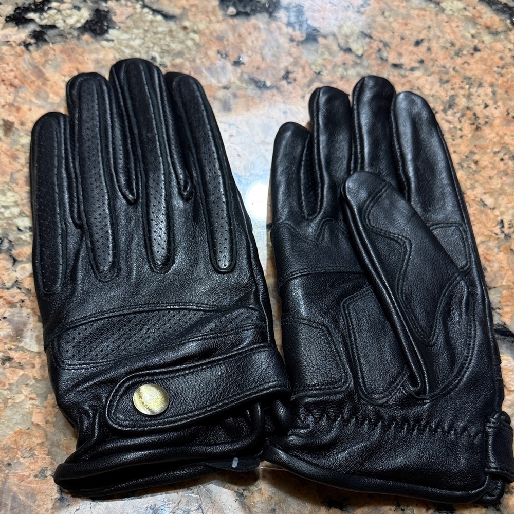 New Black Perforated Leather padded Gloves Medium